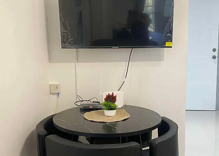 Apartment Victoria Sports Tower A1 Loft Freepool Gym Walk Mrt Gma