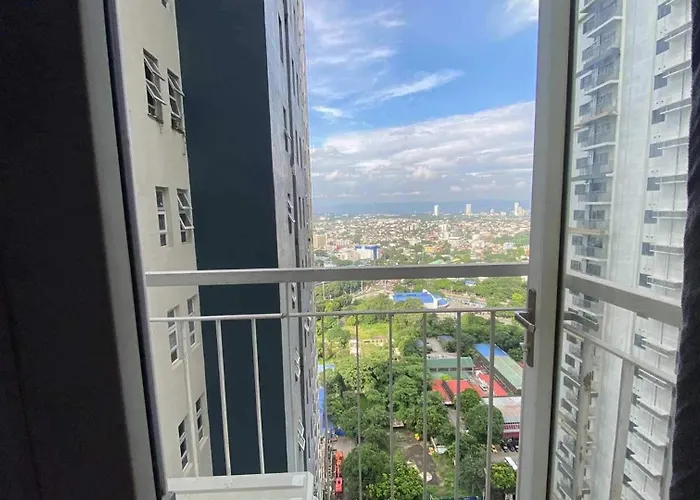 Victoria Sports Tower A1 Loft Freepool Gym Walk Mrt Gma Manila